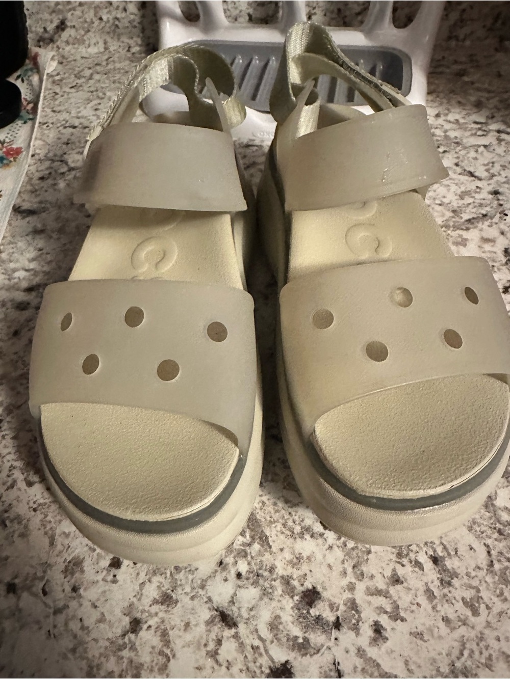 Crocs Soho Y Strap